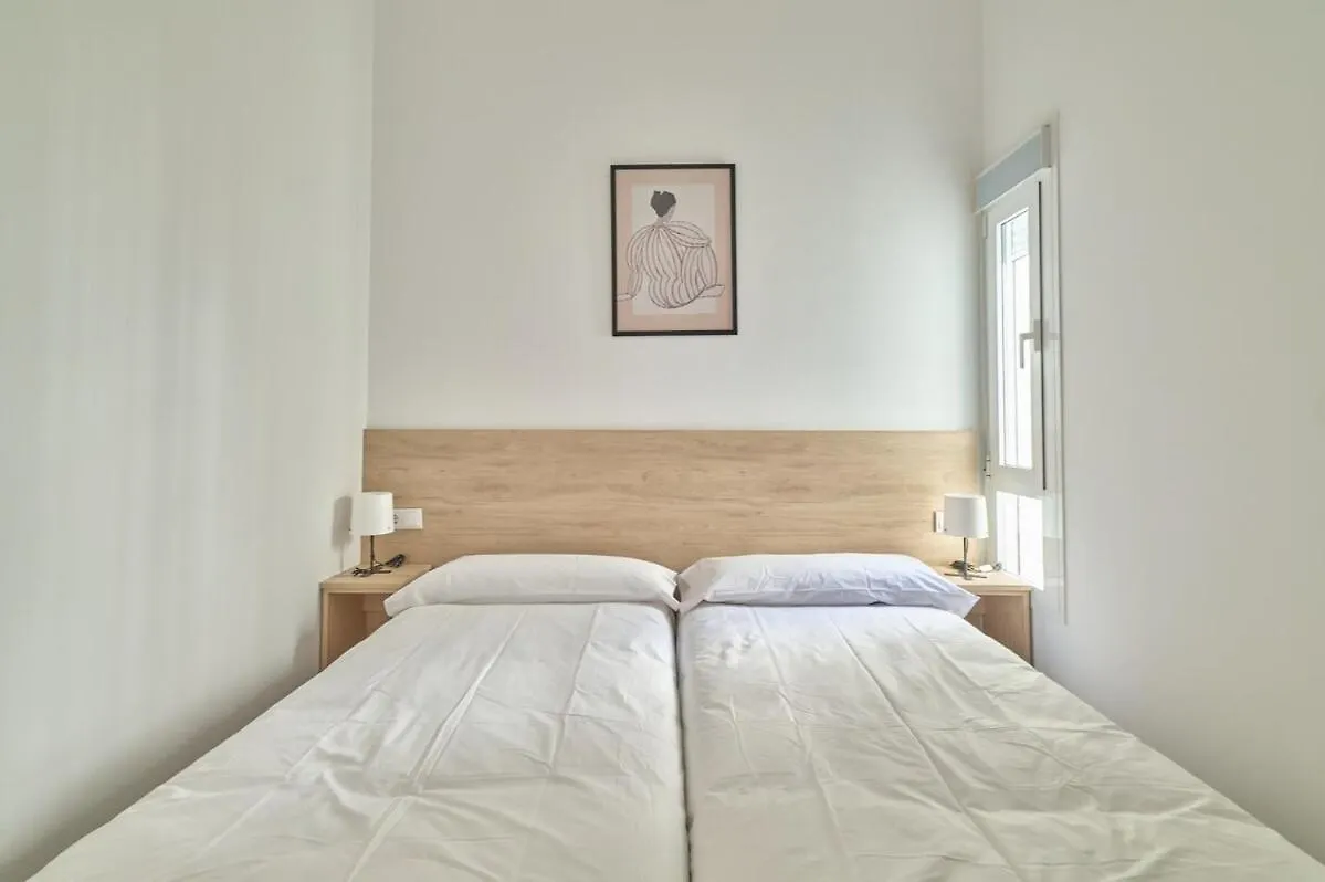 Hasta Para 6 Viajeros, Luz Natural Cocina Equipada Algeciras Espanha